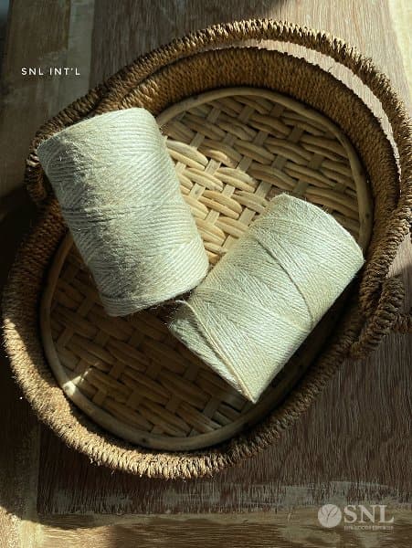 Bleached Yarn